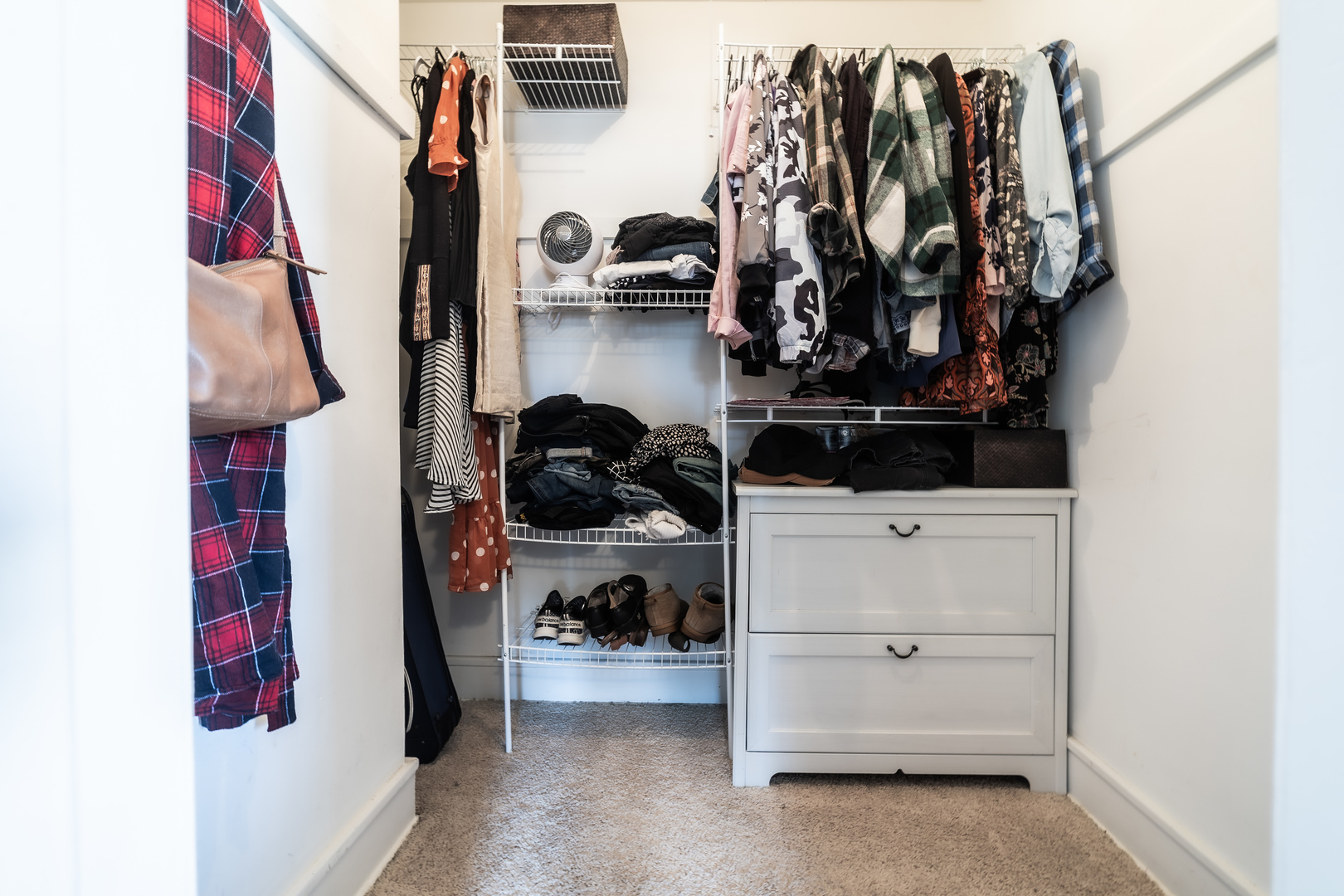 489 Division Street Elgin, IL 60120 - Photo 29 of 40