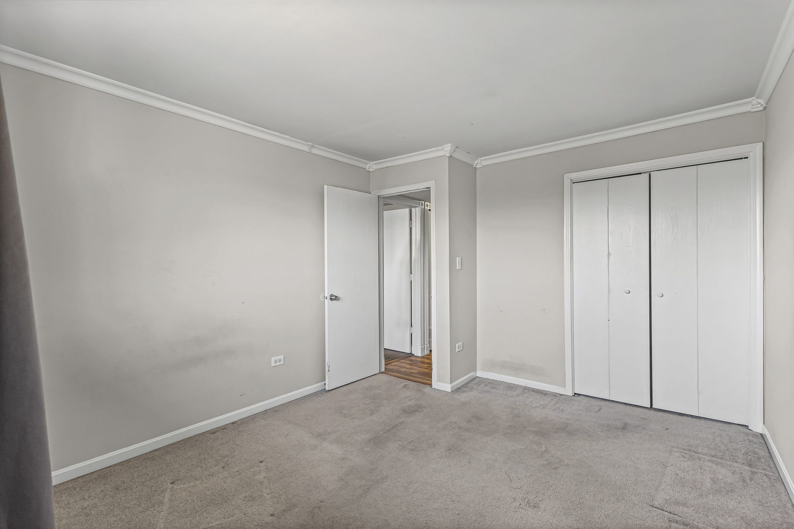 14457 Lamon Avenue, Unit 3N Midlothian, IL 60445 - Photo 19 of 21 a view of an empty room