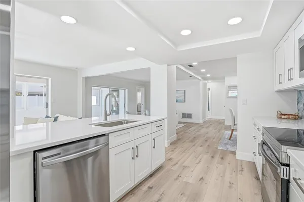 $579,900 | 5708 Bayshore Drive, Seminole, FL 33772