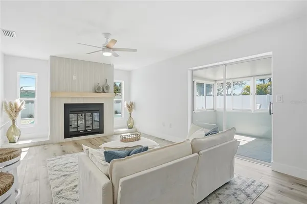 $579,900 | 5708 Bayshore Drive, Seminole, FL 33772