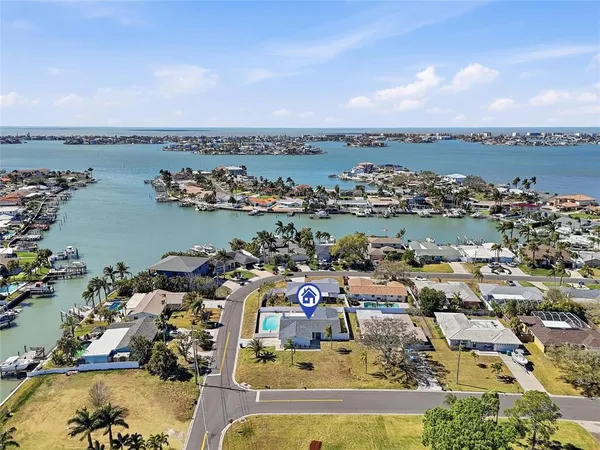 $579,900 | 5708 Bayshore Drive, Seminole, FL 33772