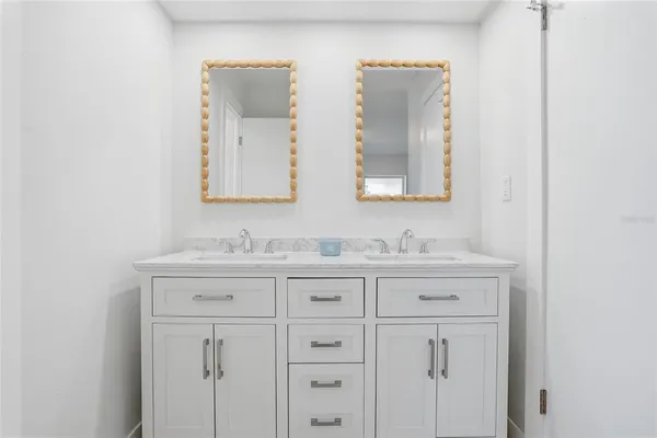 $579,900 | 5708 Bayshore Drive, Seminole, FL 33772