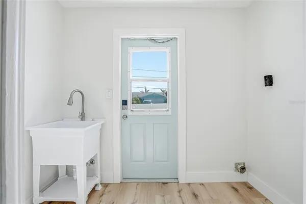 $579,900 | 5708 Bayshore Drive, Seminole, FL 33772