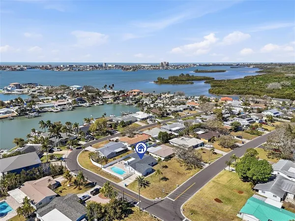 $579,900 | 5708 Bayshore Drive, Seminole, FL 33772