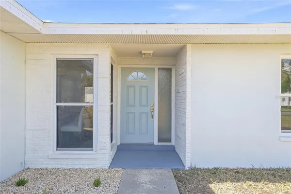 $579,900 | 5708 Bayshore Drive, Seminole, FL 33772