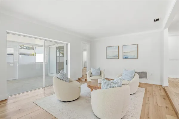 $579,900 | 5708 Bayshore Drive, Seminole, FL 33772