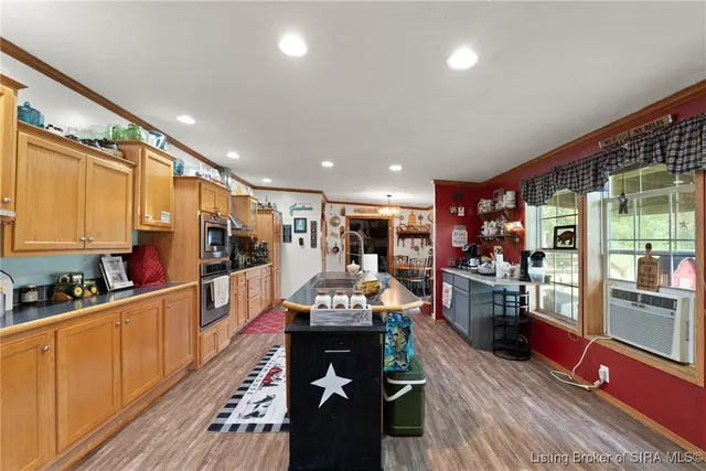 $599,000 | 1637 South County Road 675 East, Paoli, IN 47454