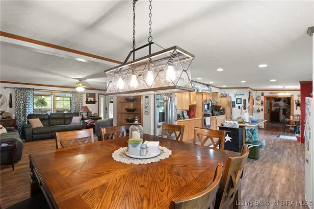 $599,000 | 1637 South County Road 675 East, Paoli, IN 47454