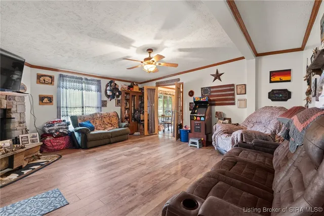 $599,000 | 1637 South County Road 675 East, Paoli, IN 47454