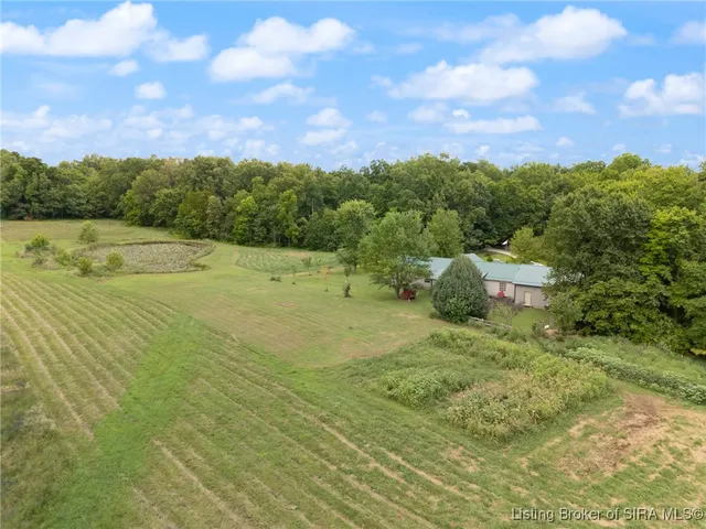 $599,000 | 1637 South County Road 675 East, Paoli, IN 47454