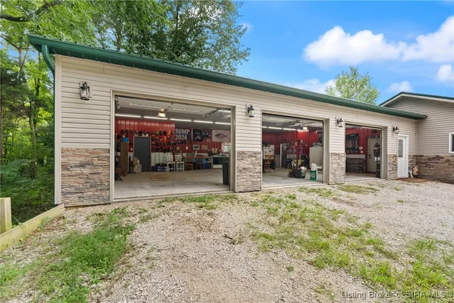 $599,000 | 1637 South County Road 675 East, Paoli, IN 47454