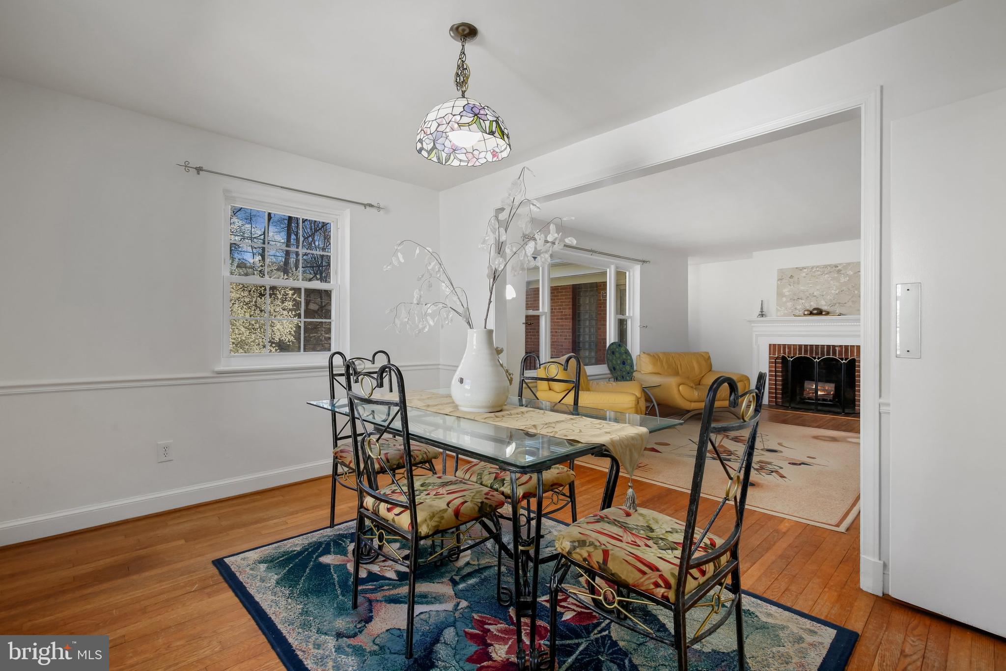 5612 Massachusetts Avenue Bethesda, MD 20816 - Photo 11 of 44