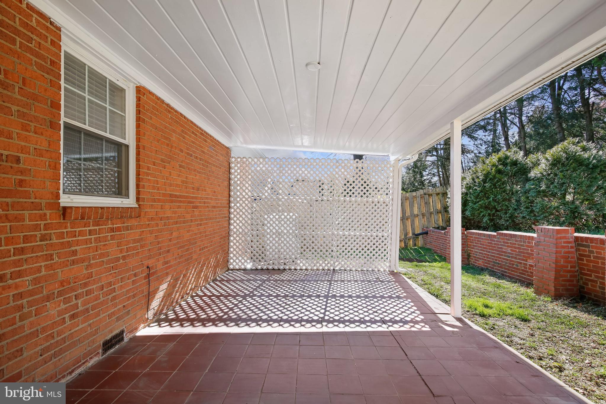 5612 Massachusetts Avenue Bethesda, MD 20816 - Photo 35 of 44