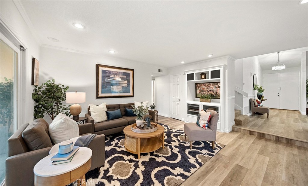 159 Los Alamitos Circle Placentia, CA 92870 - Photo 15 of 48