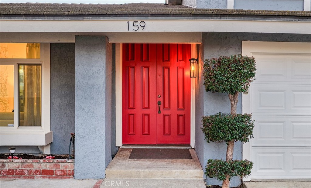 159 Los Alamitos Circle Placentia, CA 92870 - Photo 4 of 48 Modern Home Numbers