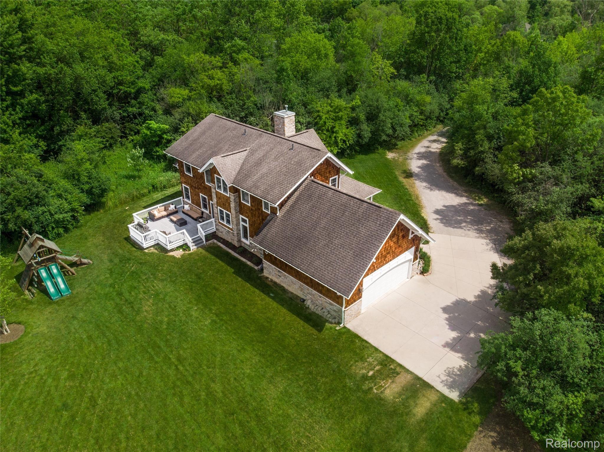 26056 Farmbrook Road Southfield, MI 48034 - Photo 31 of 36 26056 FARMBROOK_31.jpg