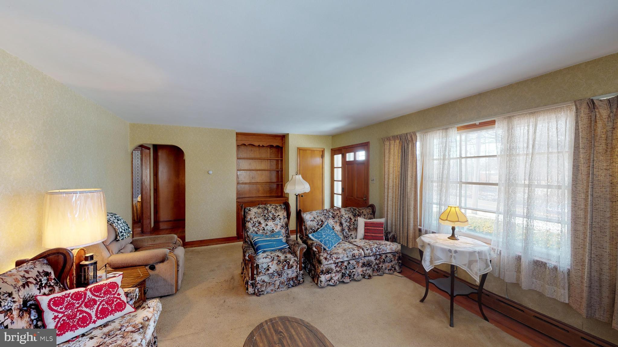 145 Elephant Road Dublin, PA 18917 - Photo 3 of 26 Gallery Image 3