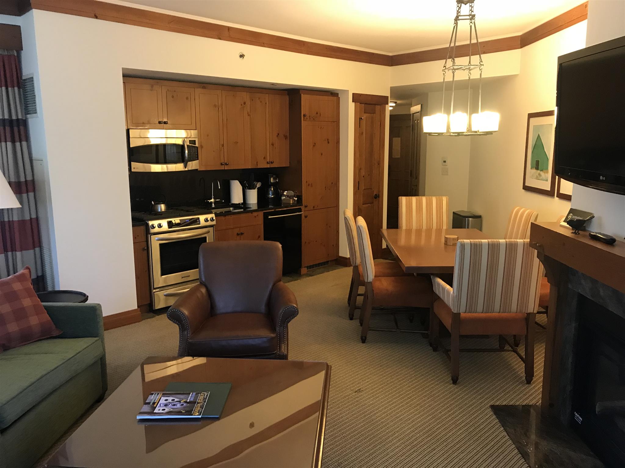 7412 Mountain Road, Unit 1309 Stowe, VT 05672 - Photo 7 of 13