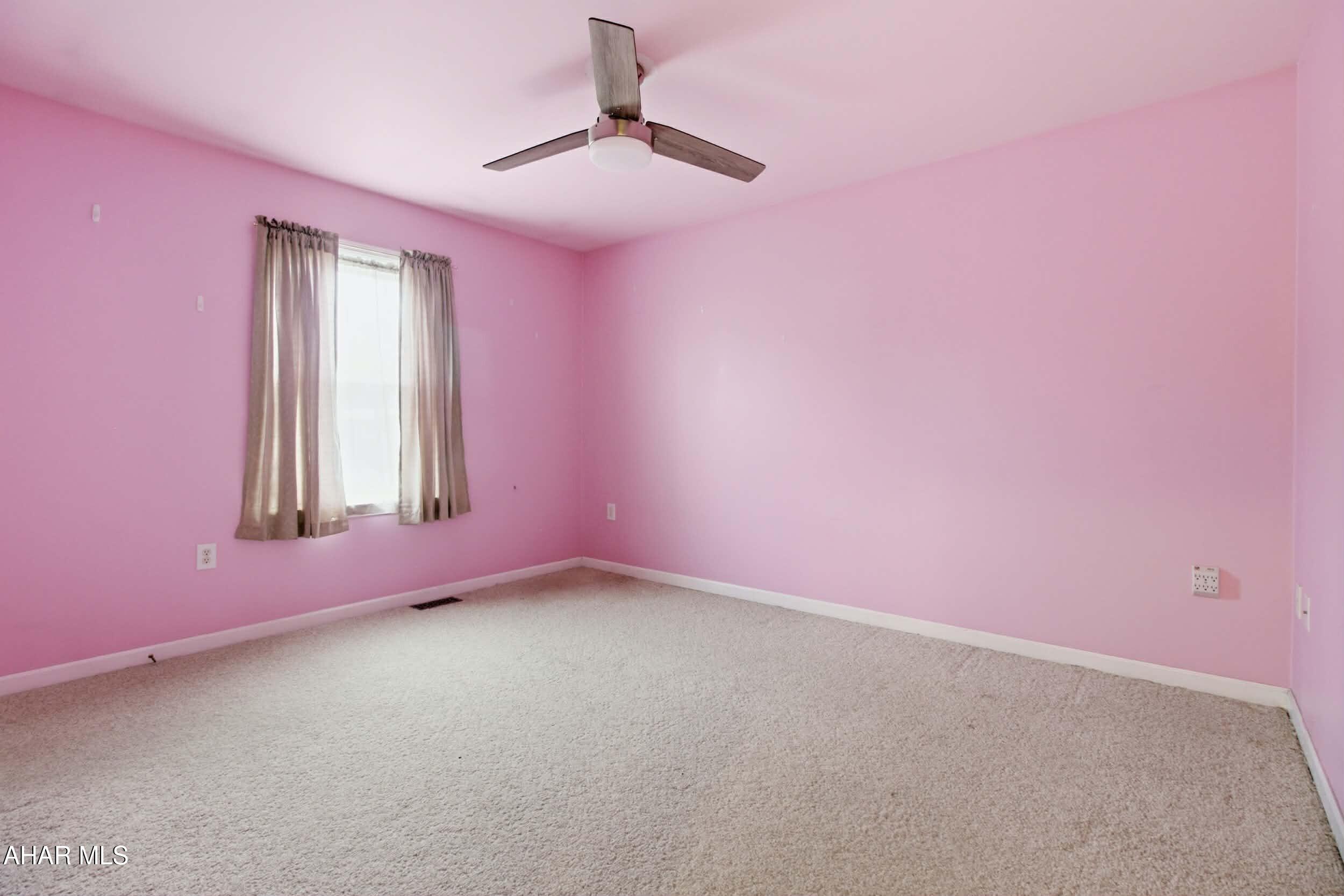 255 Bell-Tip Road Tyrone, PA 16686 - Photo 14 of 35 Gallery Image 14