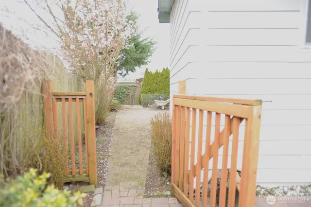 $139,999 | 1415 84th Street Southeast, Unit 136, Everett, WA 98208