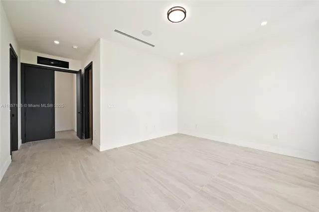 $2,995,000 | 2940 Southwest 63rd Avenue, Miami, FL 33155