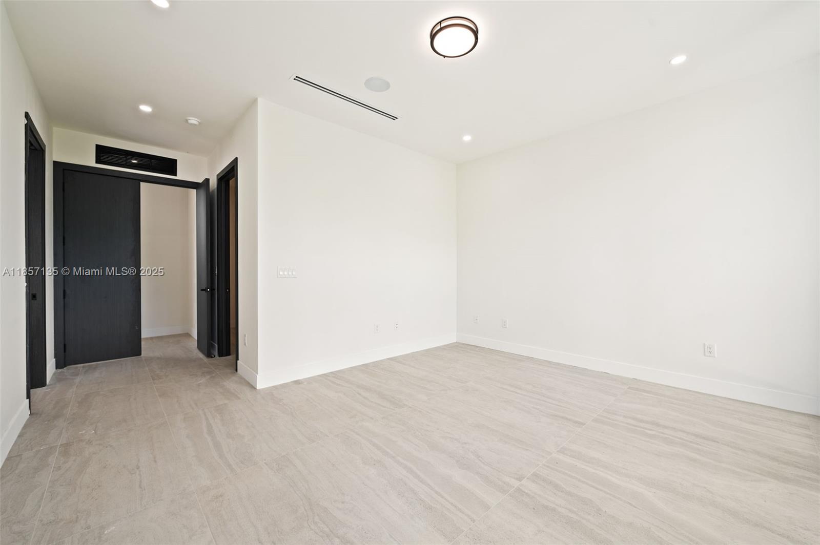 2940 Southwest 63rd Avenue Miami, FL 33155 - Photo 14 of 45