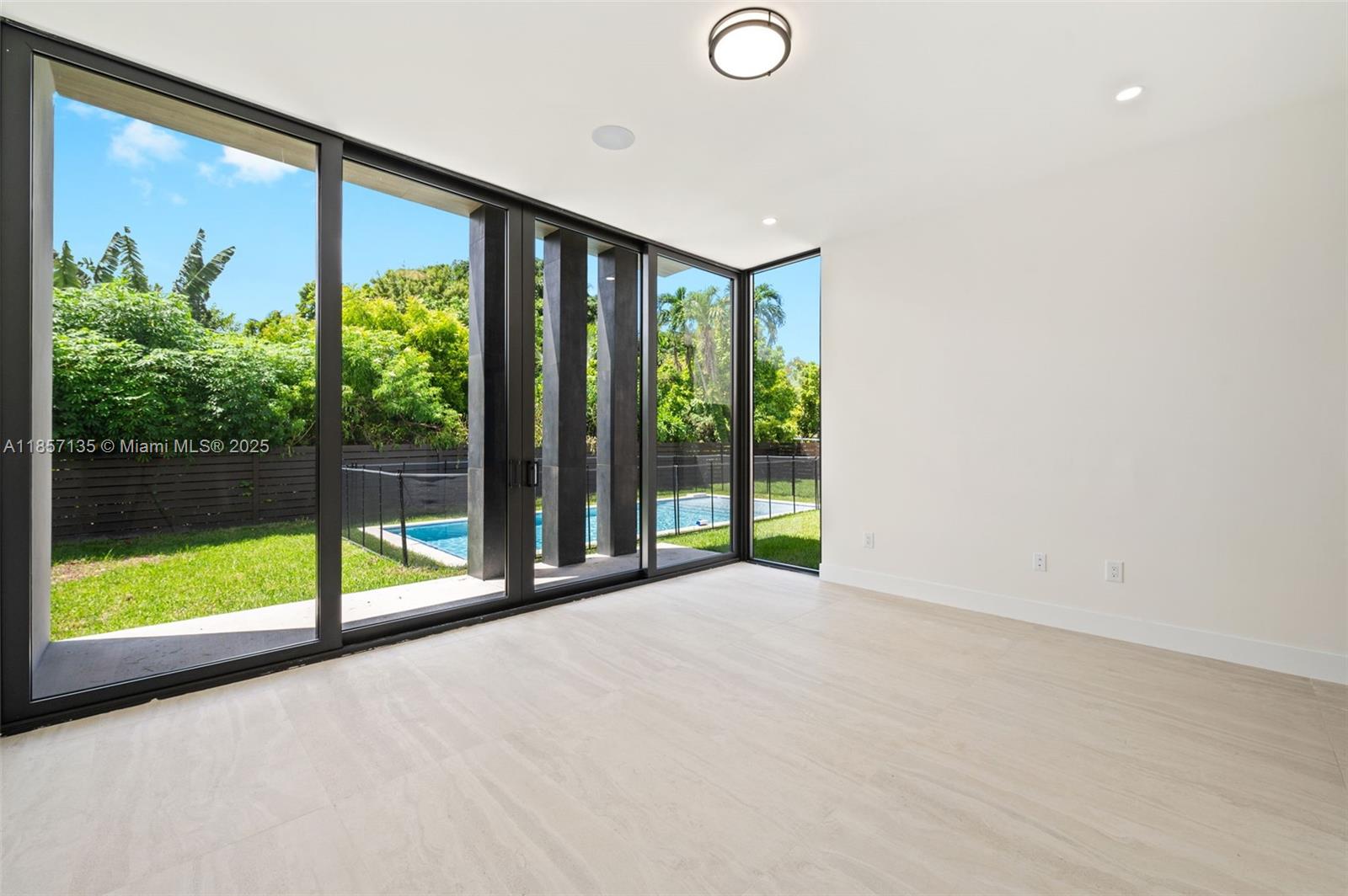 2940 Southwest 63rd Avenue Miami, FL 33155 - Photo 15 of 45