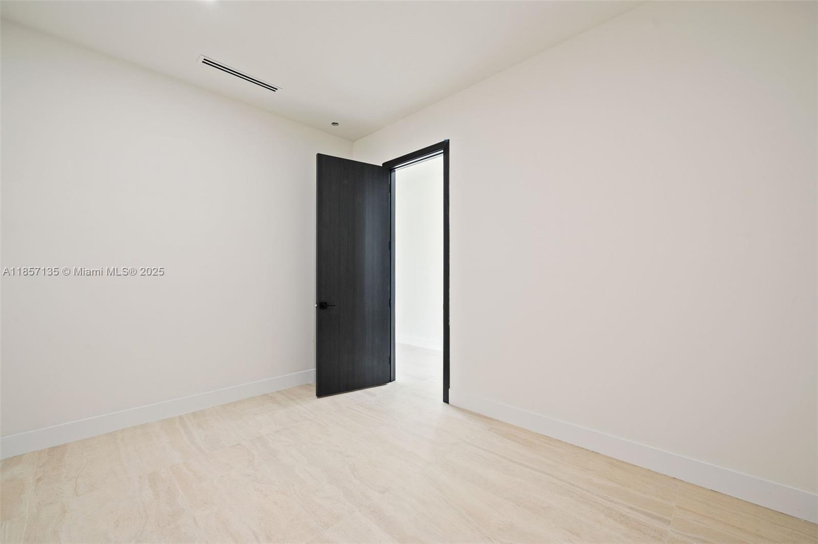 2940 Southwest 63rd Avenue Miami, FL 33155 - Photo 16 of 45