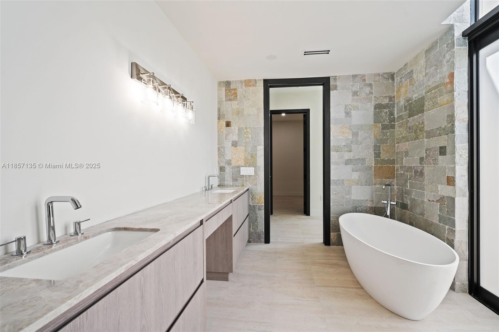 2940 Southwest 63rd Avenue Miami, FL 33155 - Photo 18 of 45