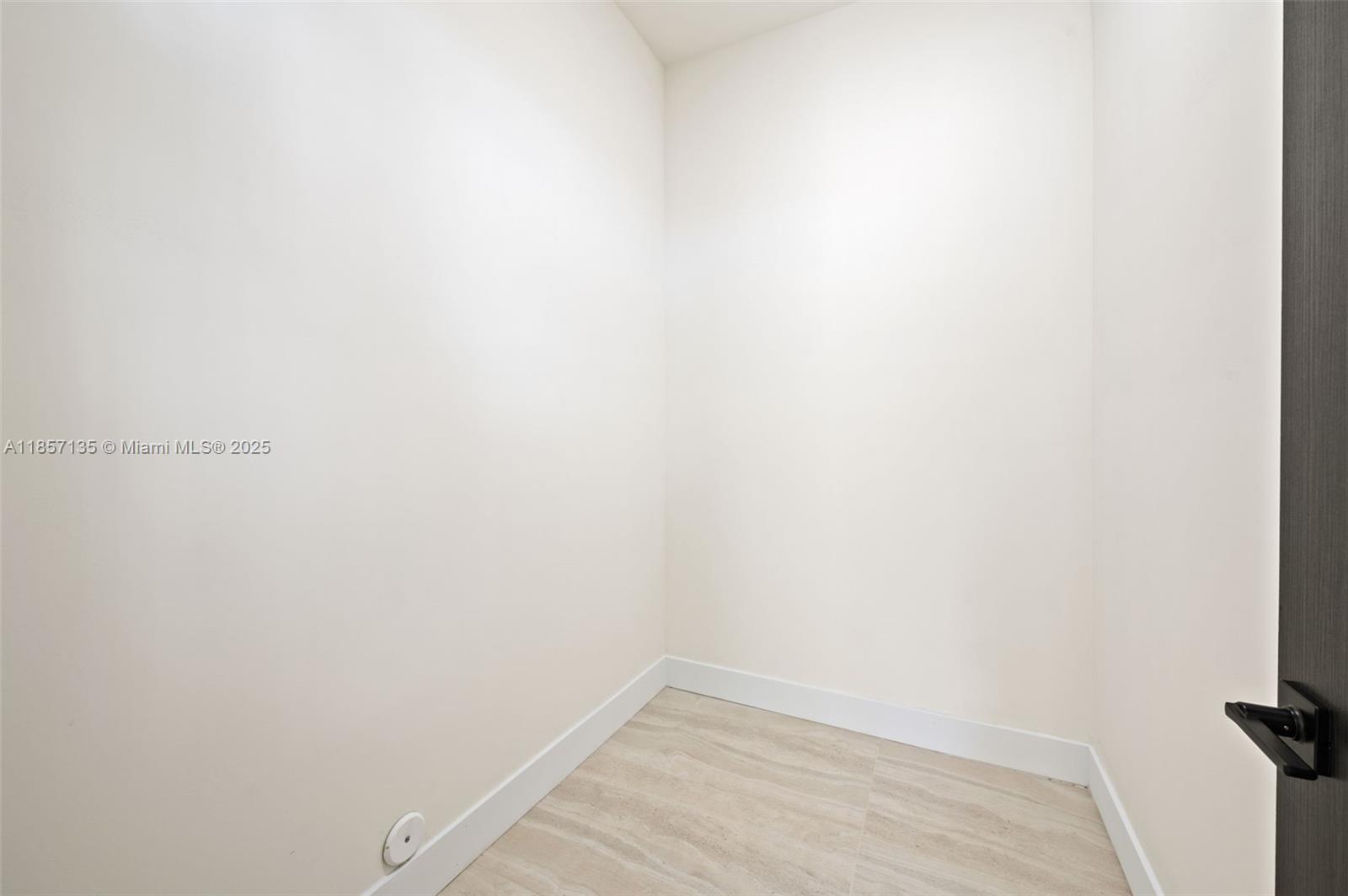 2940 Southwest 63rd Avenue Miami, FL 33155 - Photo 28 of 45