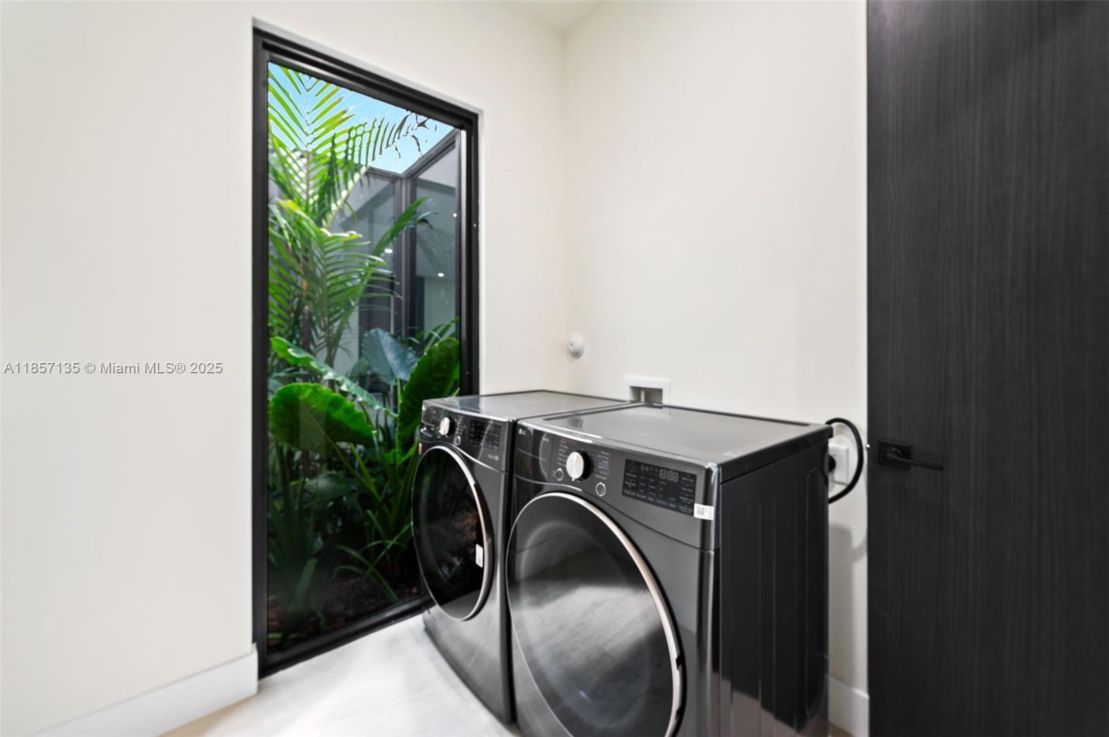 2940 Southwest 63rd Avenue Miami, FL 33155 - Photo 30 of 45