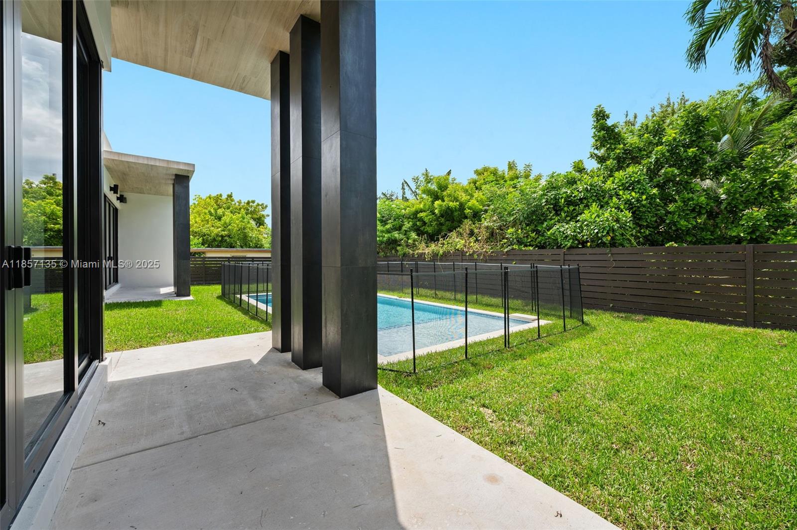 2940 Southwest 63rd Avenue Miami, FL 33155 - Photo 32 of 45