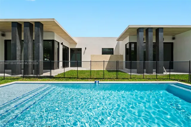 $2,995,000 | 2940 Southwest 63rd Avenue, Miami, FL 33155