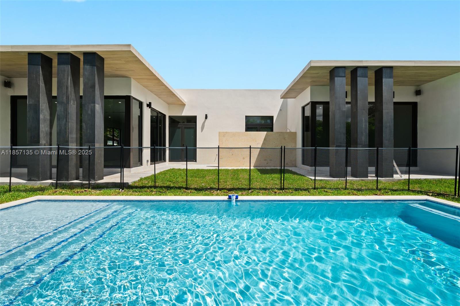 2940 Southwest 63rd Avenue Miami, FL 33155 - Photo 35 of 45