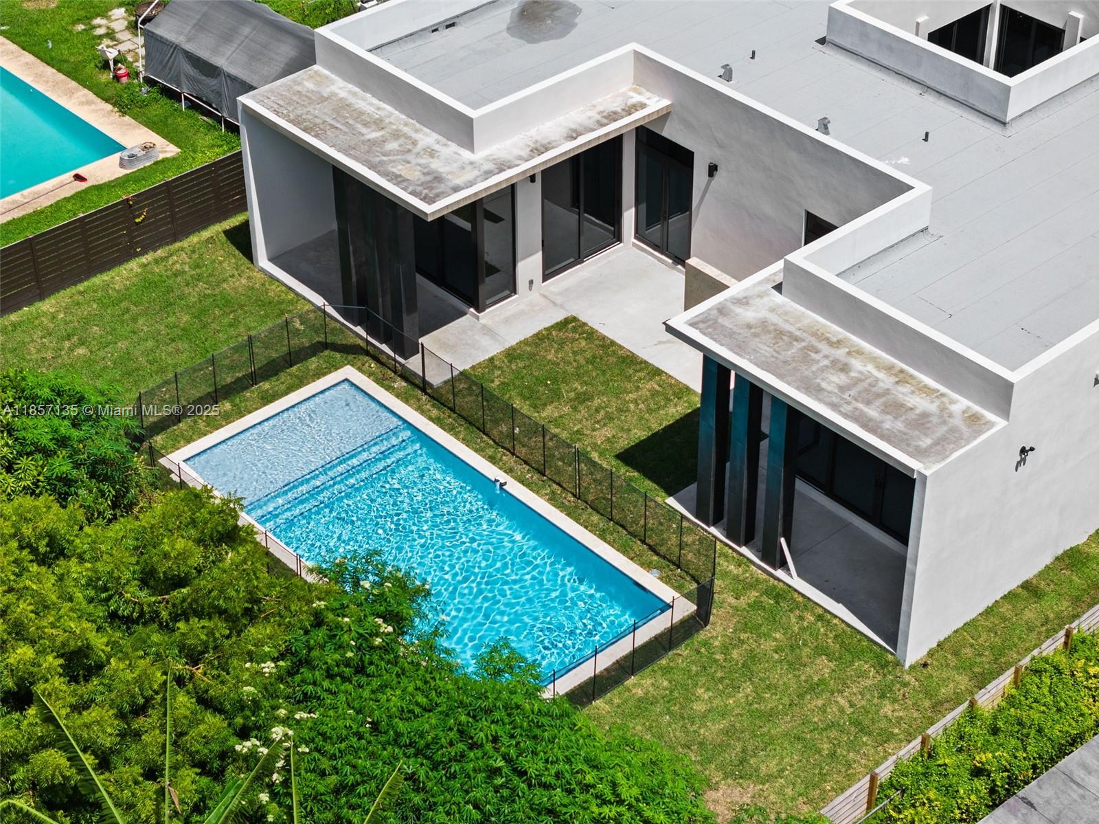 2940 Southwest 63rd Avenue Miami, FL 33155 - Photo 41 of 45