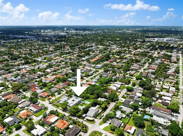 $2,995,000 | 2940 Southwest 63rd Avenue, Miami, FL 33155