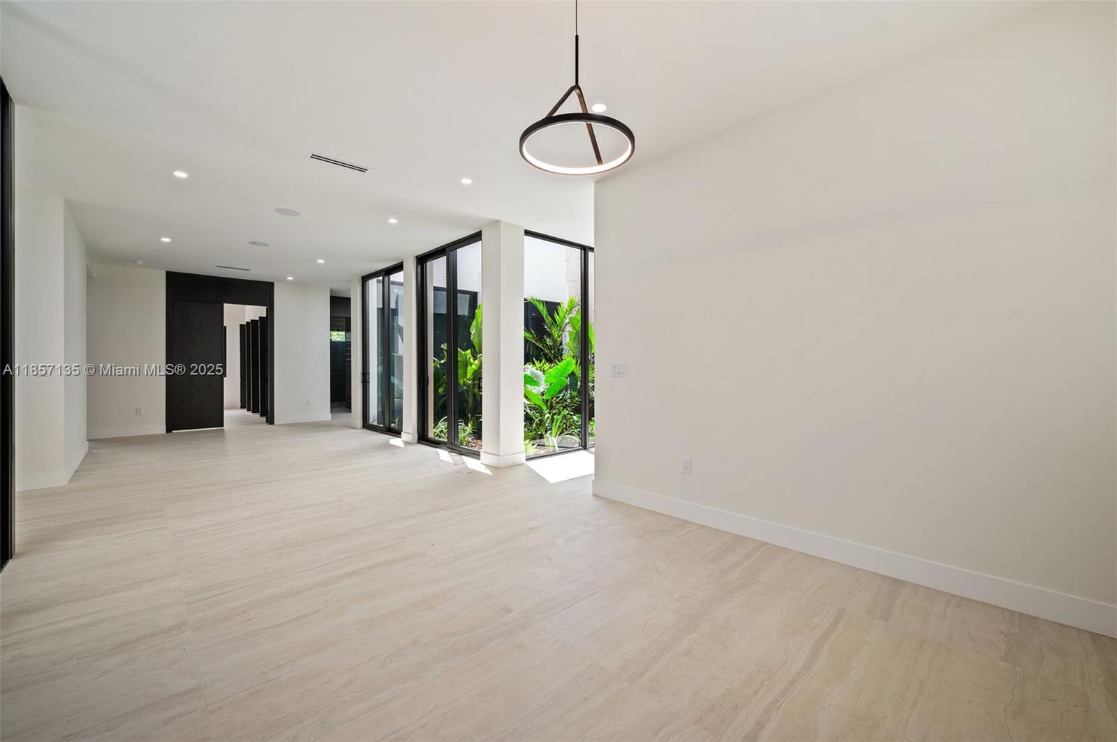 2940 Southwest 63rd Avenue Miami, FL 33155 - Photo 7 of 45