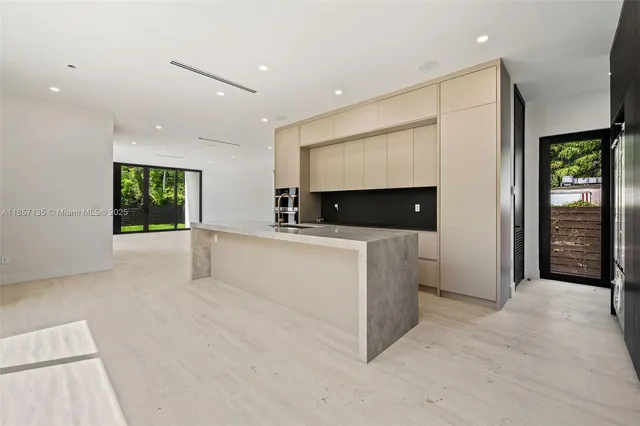 $2,995,000 | 2940 Southwest 63rd Avenue, Miami, FL 33155