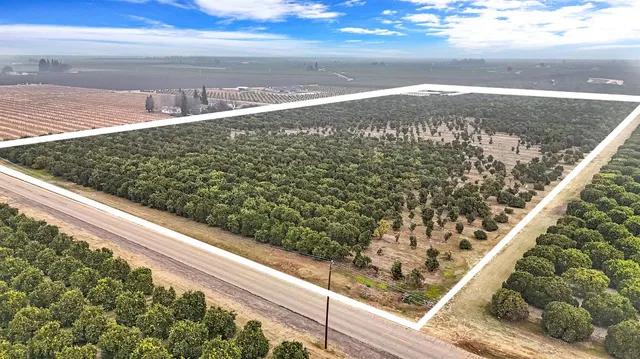 $1,590,000 | 14721 East Tulare Avenue, Sanger, CA 93657