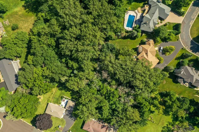 $225,000 | 13-xx Clement Street, Mendota Heights, MN 55118