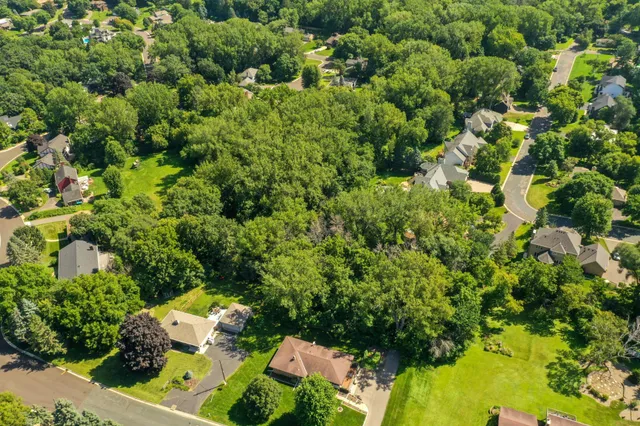 $225,000 | 13-xx Clement Street, Mendota Heights, MN 55118