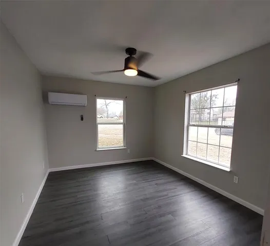 $79,900 | 403 East Sears Street, Denison, TX 75021