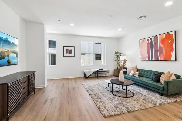 $1,059,990 | 2523 Delphinium Lane, Carlsbad, CA 92008