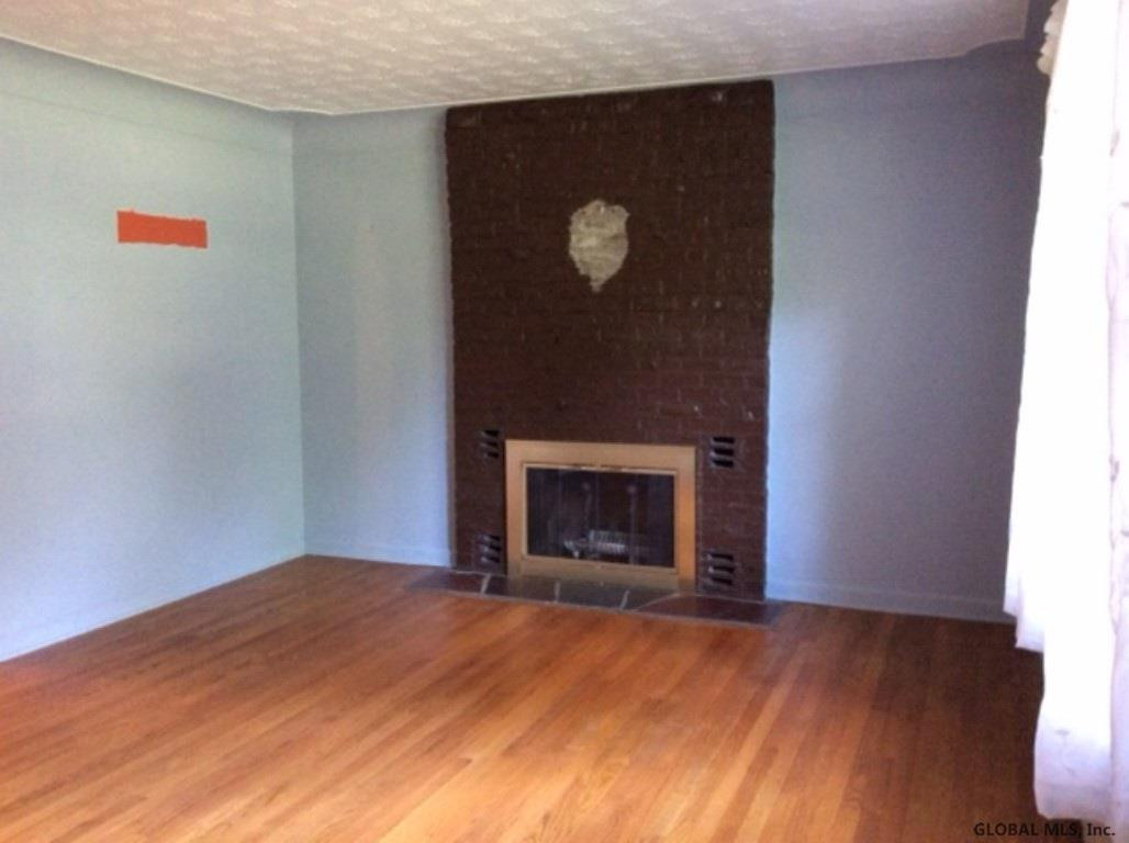 27 Bluff Road Rotterdam, NY 12306 - Photo 6 of 19 Photo 6