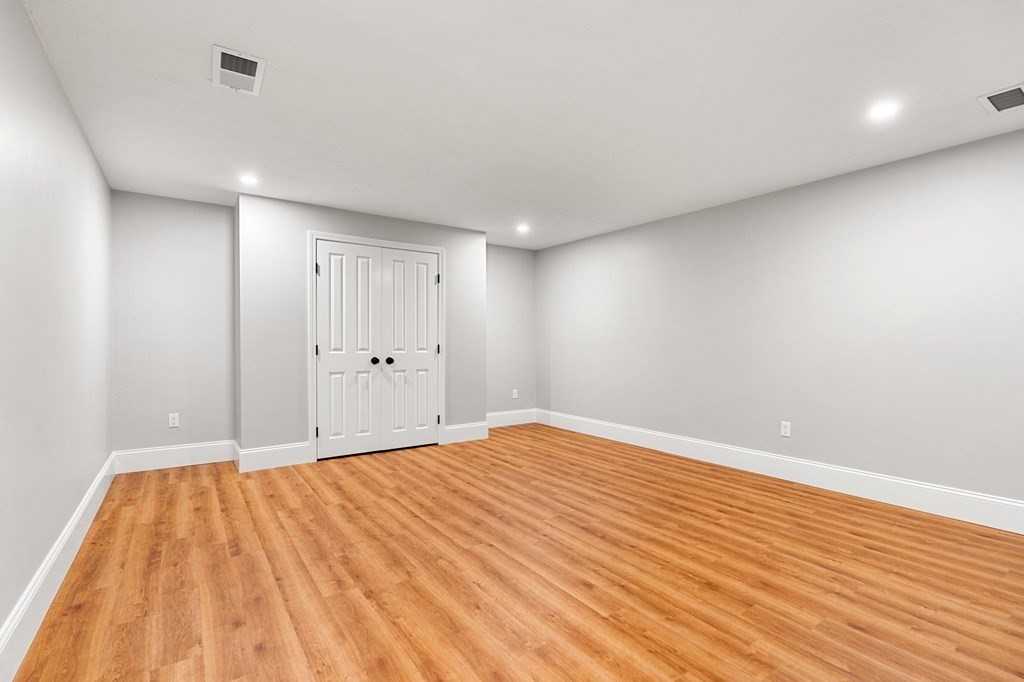20 Revolutionary Road Acton, MA 01720 - Photo 32 of 42 Gallery Image 32
