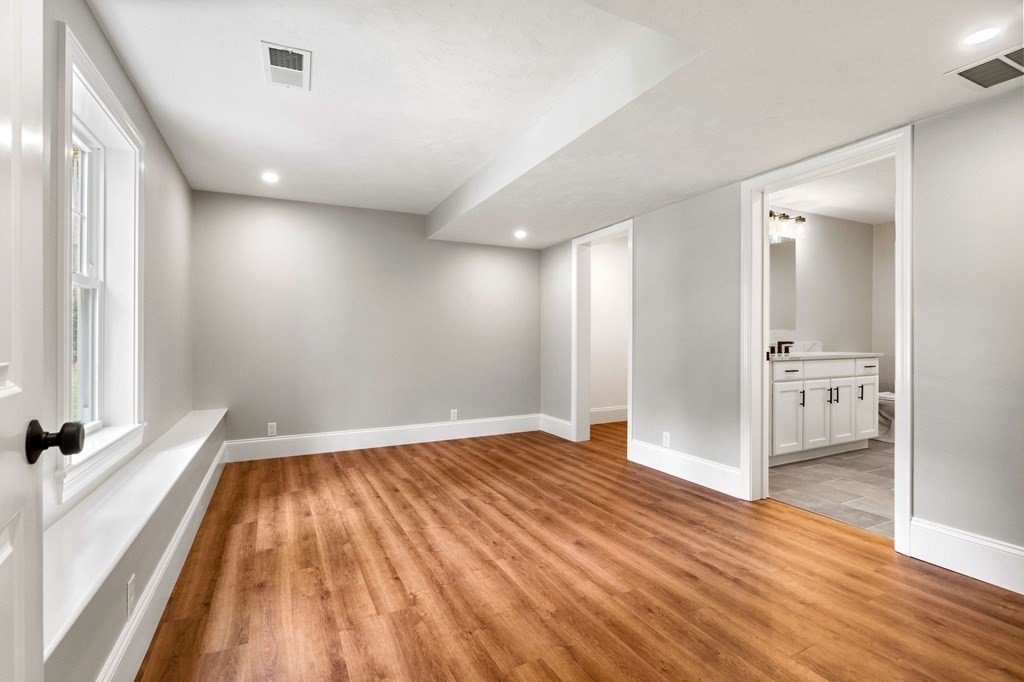 20 Revolutionary Road Acton, MA 01720 - Photo 35 of 42 Gallery Image 35
