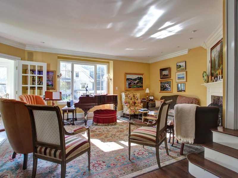 825 Shore Road Cape Elizabeth, ME 04107 - Photo 11 of 23 Den/Family/Great Room.