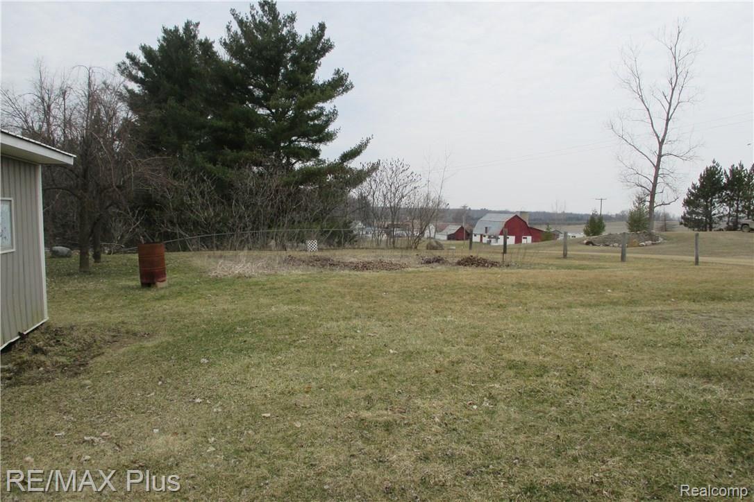 5250 Martus Road North Branch, MI 48461 - Photo 28 of 38 5250 Martus - 28.JPG
