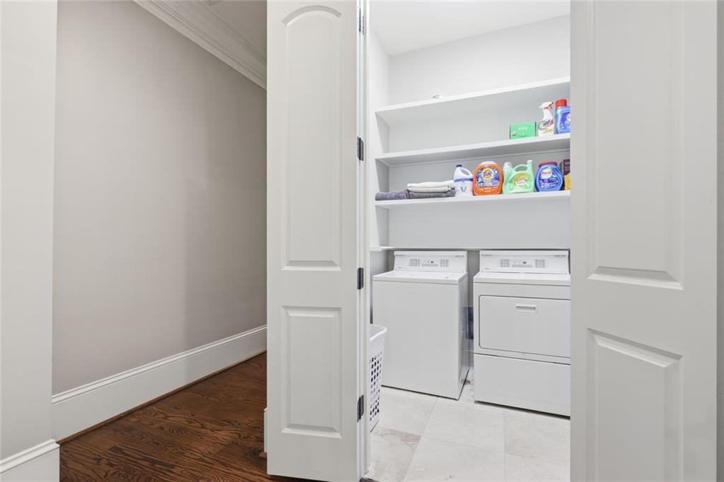 5965 Riverside Drive Sandy Springs, GA 30328 - Photo 28 of 44