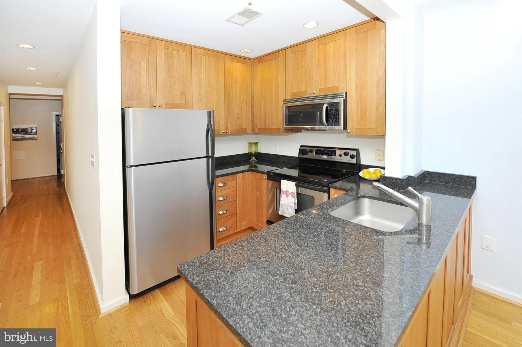 2011 Columbia Road Northwest, Unit 4 Washington, DC 20009 - Photo 8 of 22 Kitchen